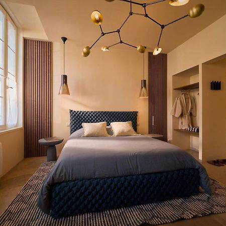 Suite Atypique - Jacuzzi Privatif En Centre Ville De Cognac Ngoại thất bức ảnh